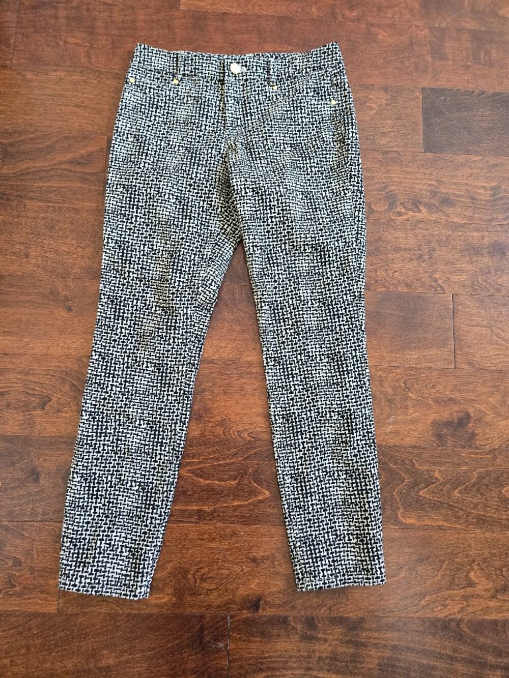 DKNY 5 Pocket Pants/ Jeans Size 4